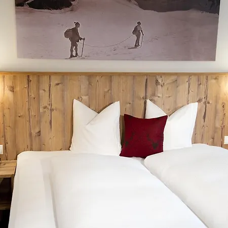 Szálloda Bergland Superior Sankt Leonhard im Pitztal