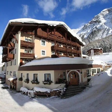 Hotel Bergland Superior Sankt Leonhard im Pitztal