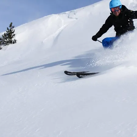 Отель Bergland Superior 3*