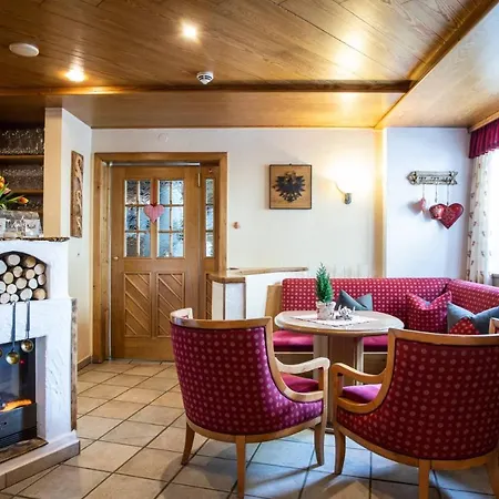 Szálloda Bergland Superior Sankt Leonhard im Pitztal