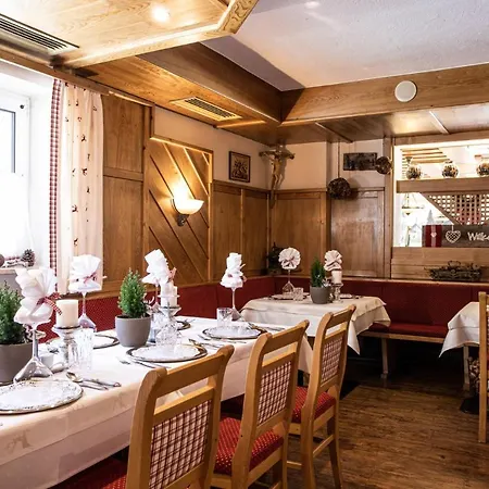 Bergland Superior فندق