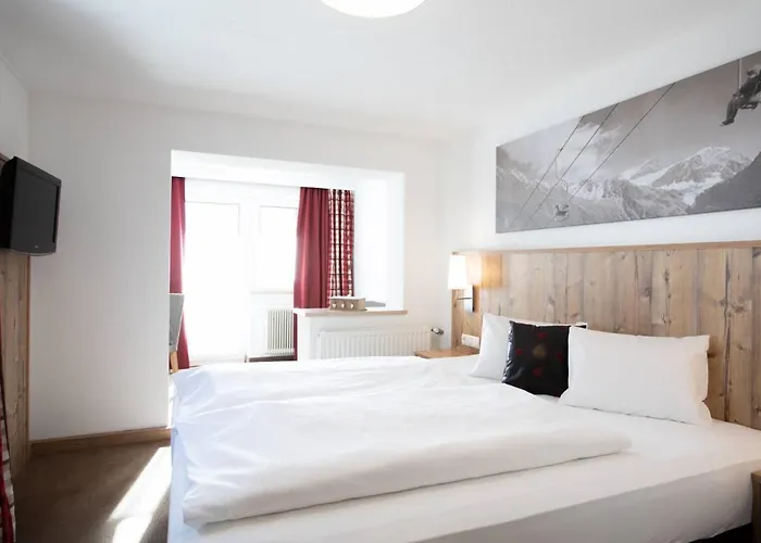 Bergland Superior Hotel 3*