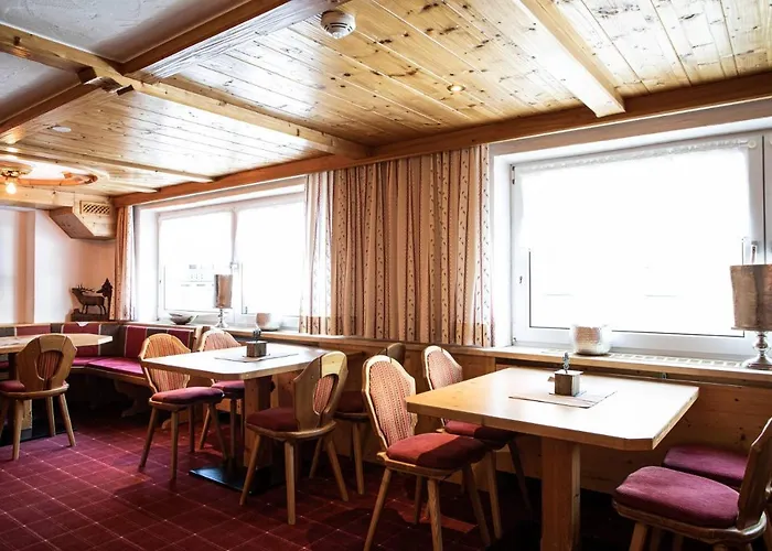 Bergland Superior Hotel 3*