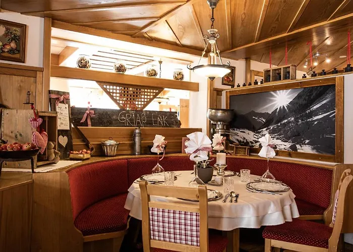 Hotel Bergland Superior Sankt Leonhard im Pitztal