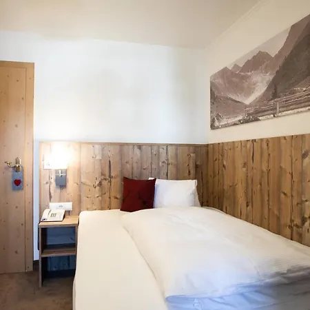 Hotel Bergland Superior 3*