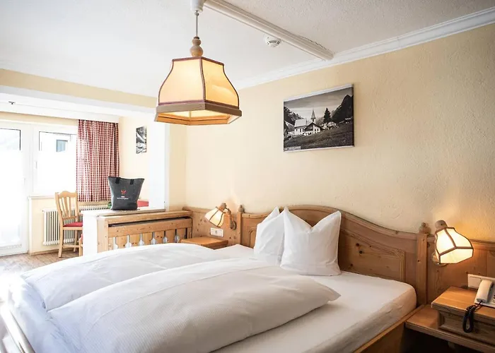 Bergland Superior Hotel Sankt Leonhard im Pitztal